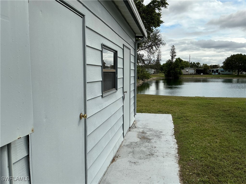 2 Bed Waterfront Home for Sale in Quail Roost, FL, $150,000 — photo 5