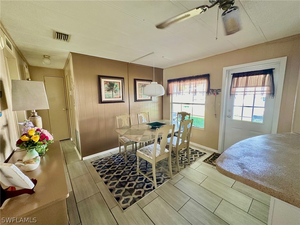 2 Bed ManufacturedHome for Sale in North Fort Myers, FL — photo 5