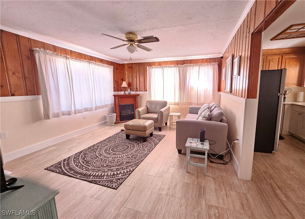 2 Bed SingleFamilyResidence for Sale in Rusty Pelican, photo 5