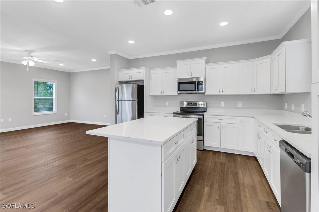 4 Bed SingleFamilyResidence for Sale in Lehigh Acres, FL — photo 5