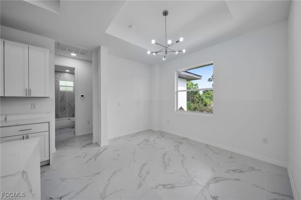 3 Bed SingleFamilyResidence for Sale in Lehigh Acres, photo 5