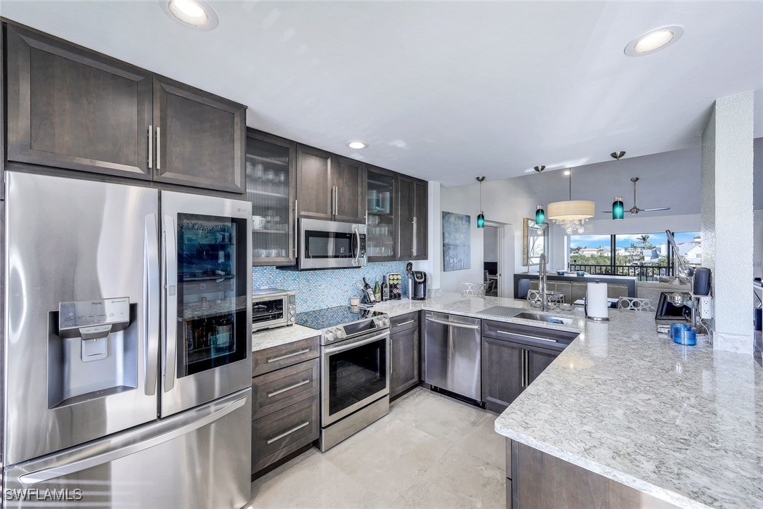 3 Bed Waterfront Home for Sale in Naples, photo 5