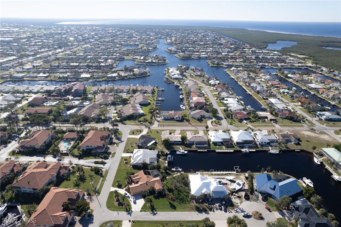 3 Bed Pool Home for Sale in Punta Gorda Isles, photo 5