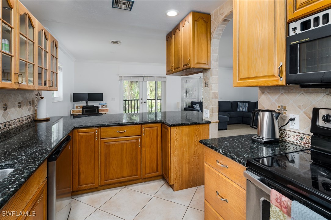 4 Bed SingleFamilyResidence for Sale in Naples, photo 5