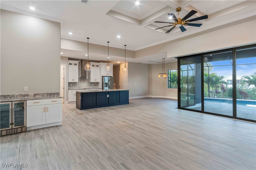 3 Bed Pool Home for Sale in Windward Isle, photo 5