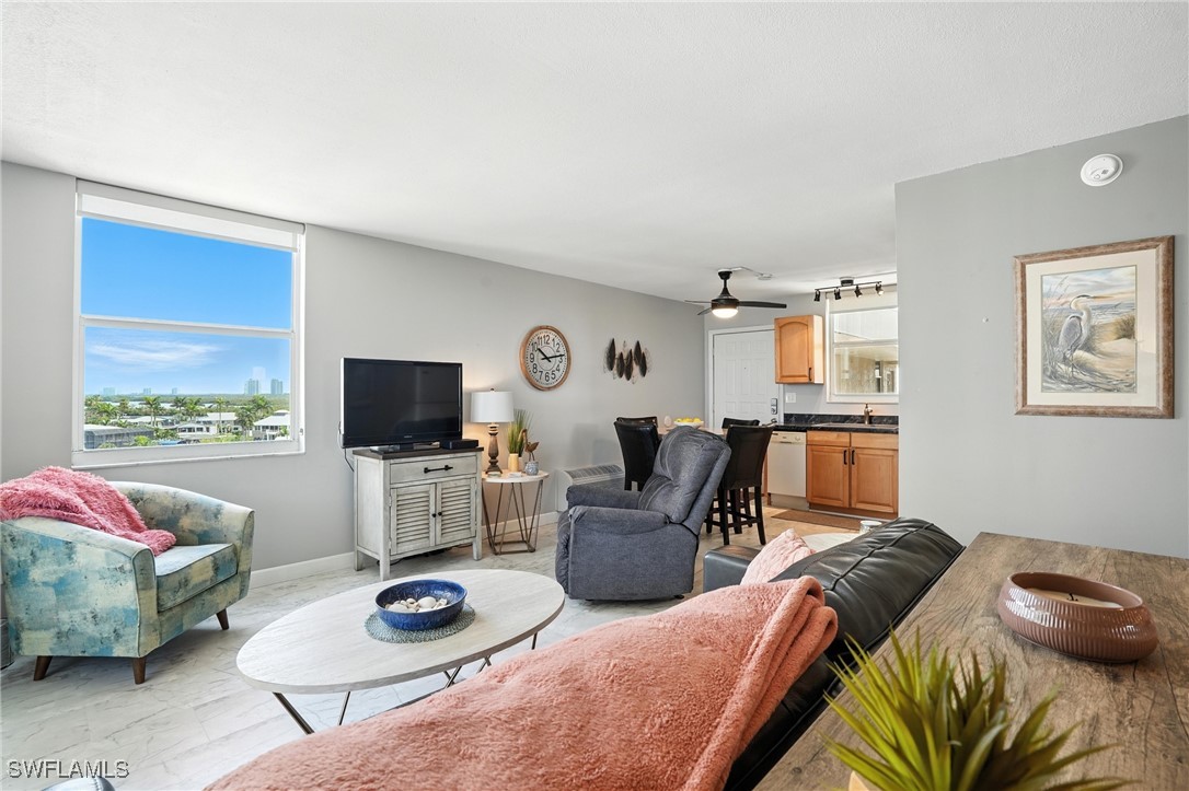 1 Bed Waterfront Home for Sale in Beach And Tennis Club, photo 5