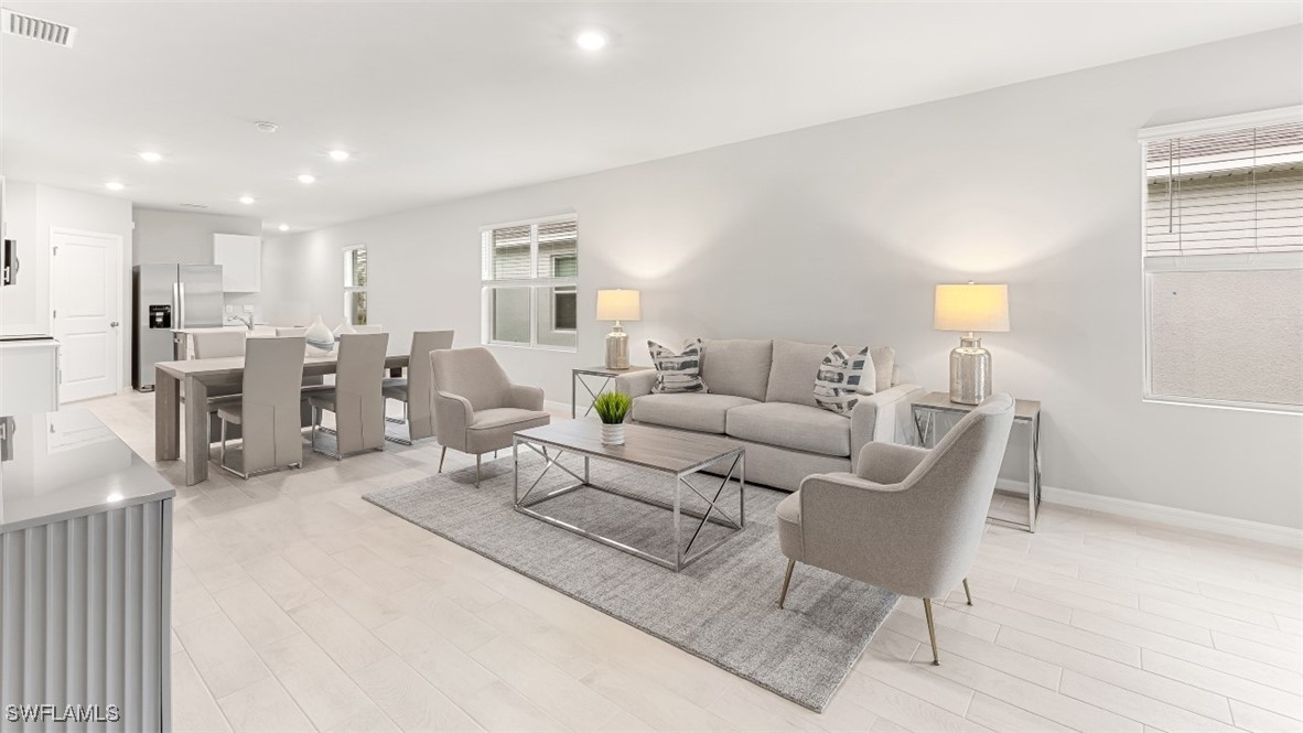 4 Bed SingleFamilyResidence for Sale in Asher Park, photo 5