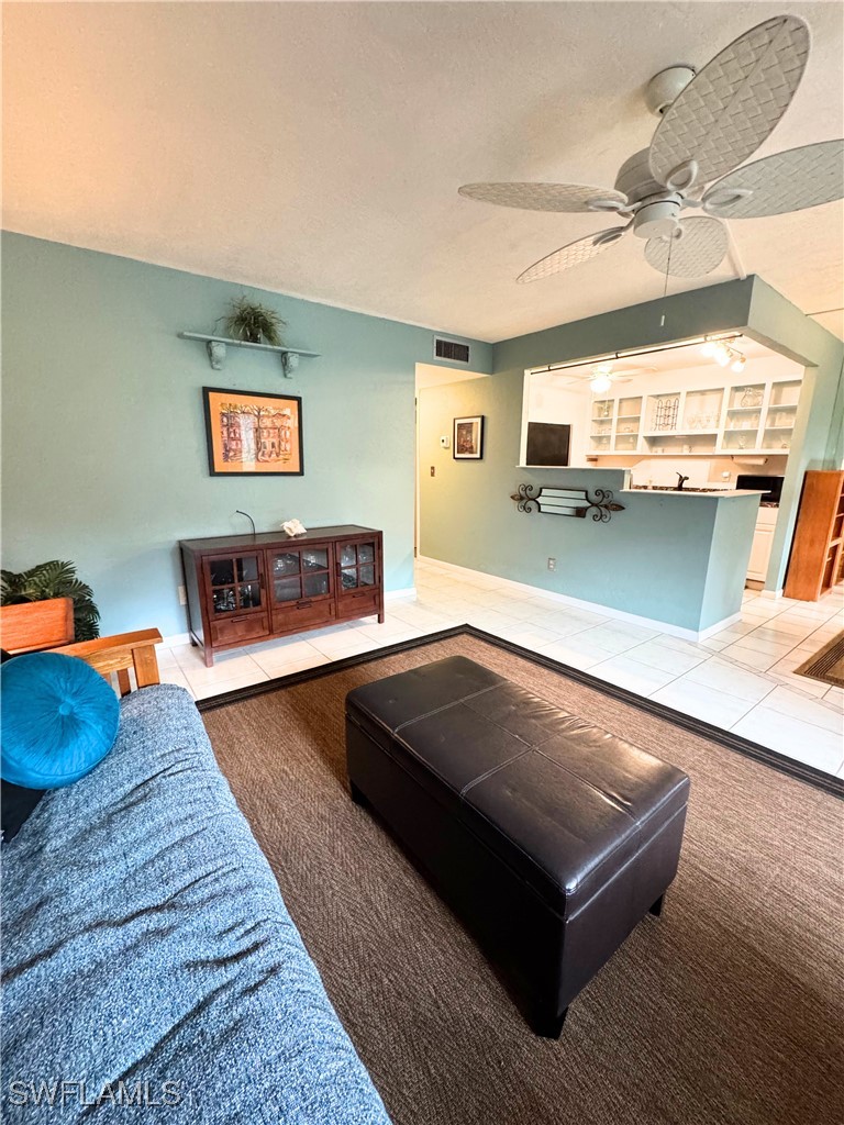 2 Bed Condominium for Sale in Fort Myers, FL, $100,000 — photo 5