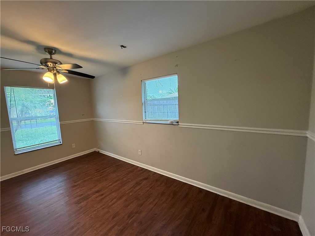 3 Bed SingleFamilyResidence for Sale in Naples, photo 5