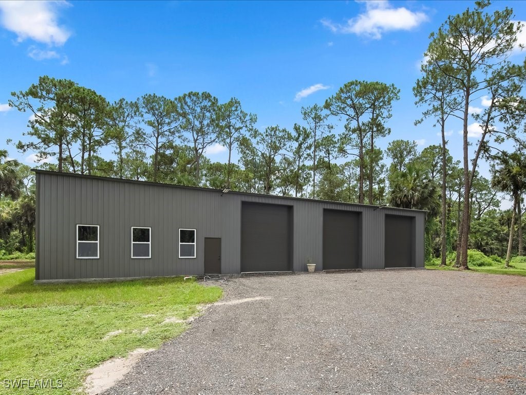 3 Bed SingleFamilyResidence for Sale in Naples, FL — photo 5