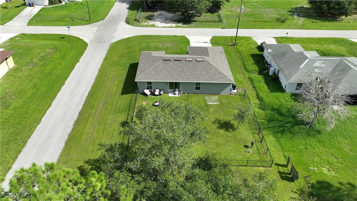 3 Bed SingleFamilyResidence for Sale in Lehigh Acres, photo 5