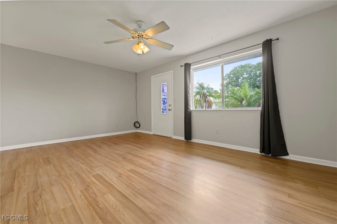 1 Bed Pool Home for Sale in Fort Myers, FL, $81,000 — photo 5