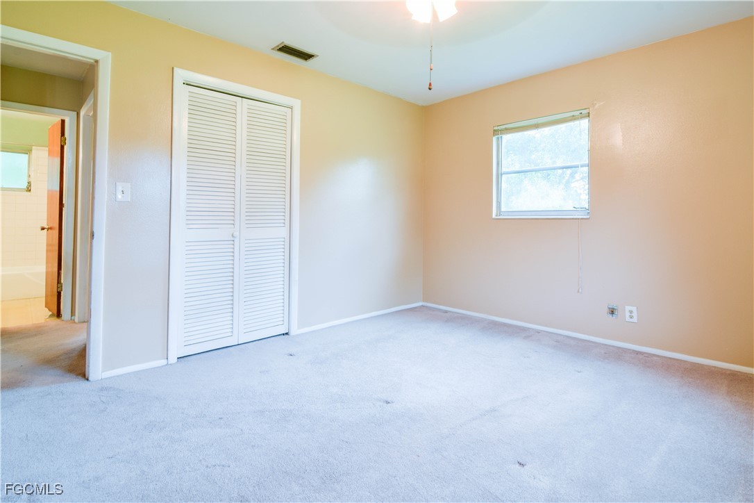 3 Bed SingleFamilyResidence for Sale in Buckingham, FL — photo 5