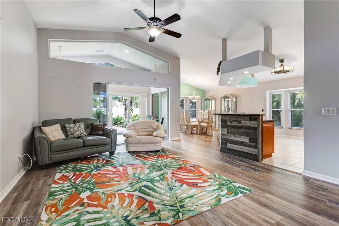 3 Bed SingleFamilyResidence for Sale in Fort Myers, FL — photo 5