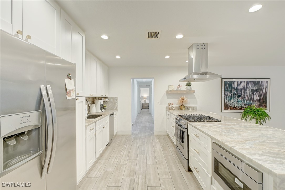 3 Bed SingleFamilyResidence for Sale in Labelle, FL — photo 5