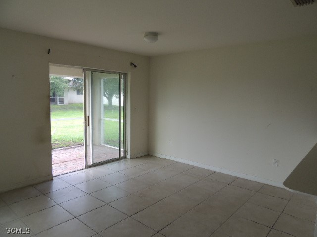 4 Bed SingleFamilyResidence for Sale in Cape Coral, photo 5