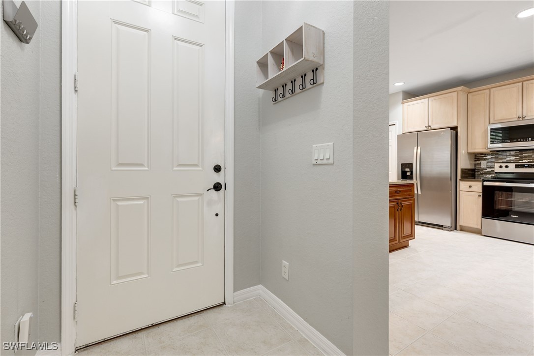 3 Bed Townhouse for Sale in Colonnade At Forum, FL, $299,999 — photo 5