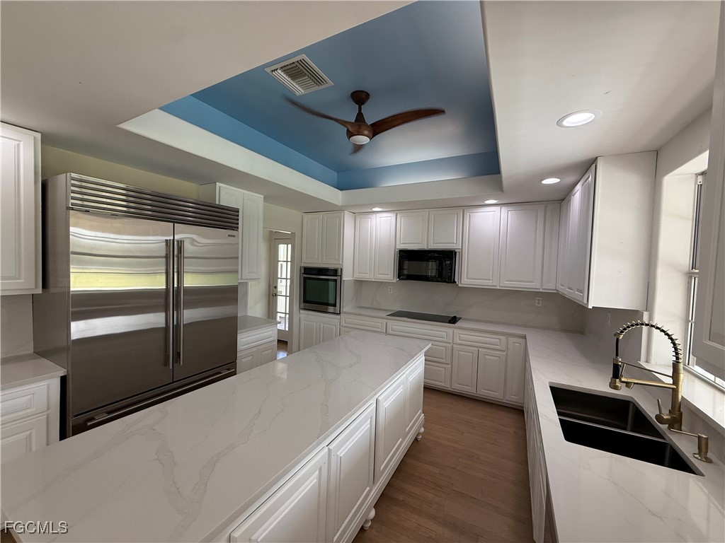 4 Bed Pool Home for Sale in Naples, FL, $949,900 — photo 5