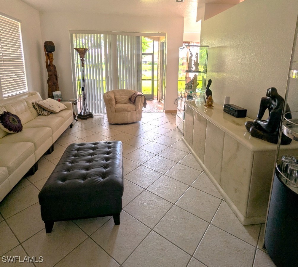 3 Bed Waterfront Home for Sale in Bella Terra, photo 5