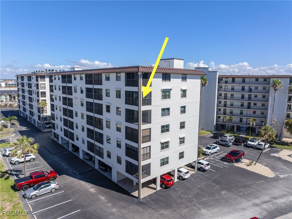 2 Bed Condominium for Sale in Fort Myers Beach, FL, $410,000 — photo 5