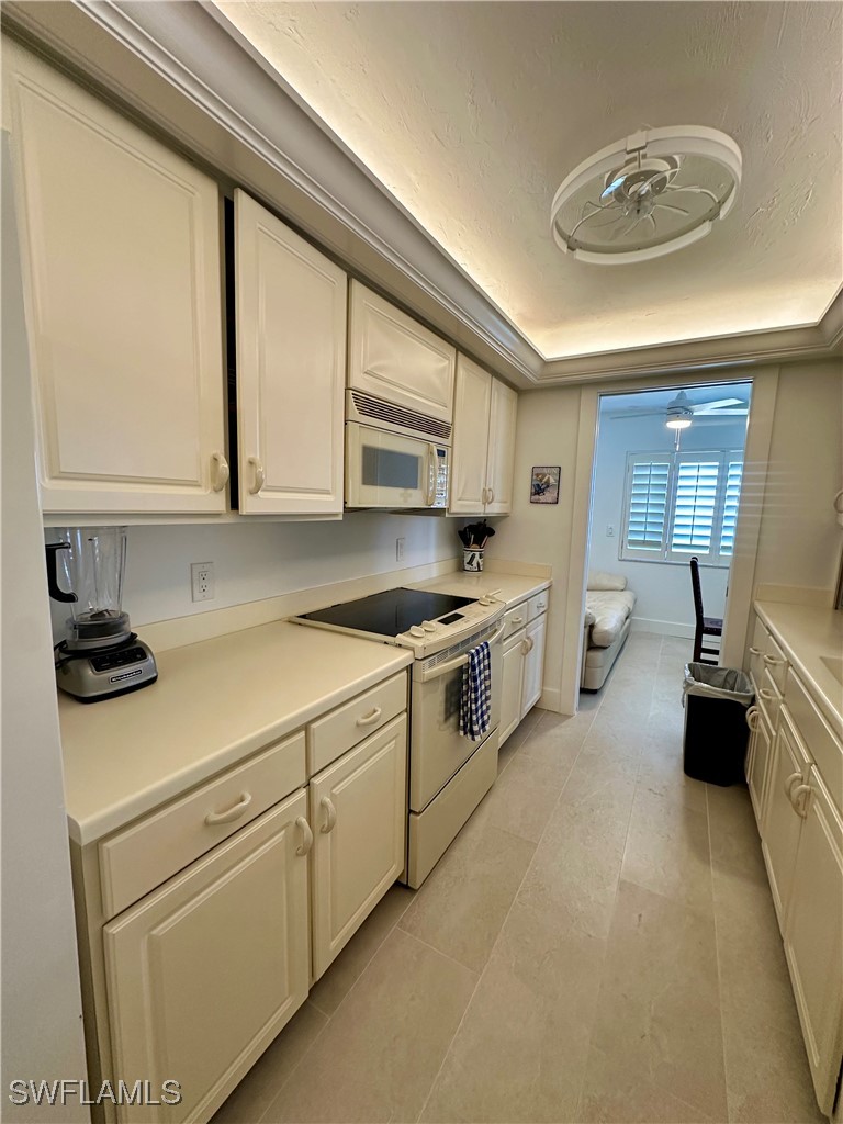 2 Bed Waterfront Home for Sale in Naples, photo 5