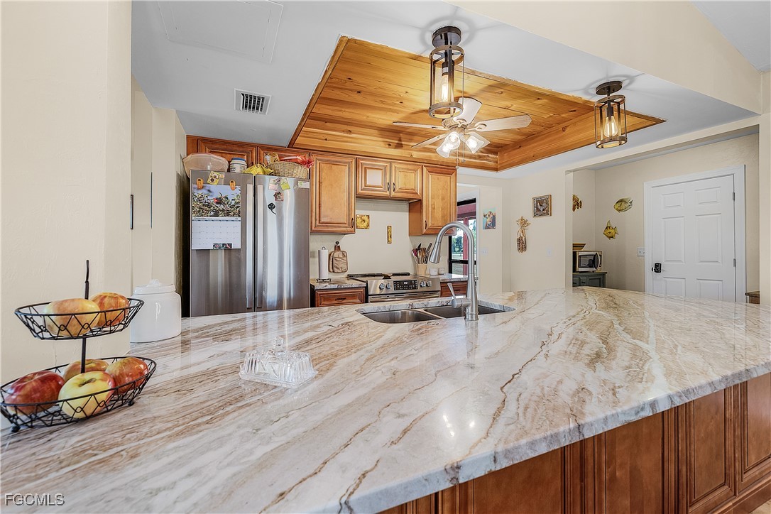 3 Bed SingleFamilyResidence for Sale in St James City, FL — photo 5