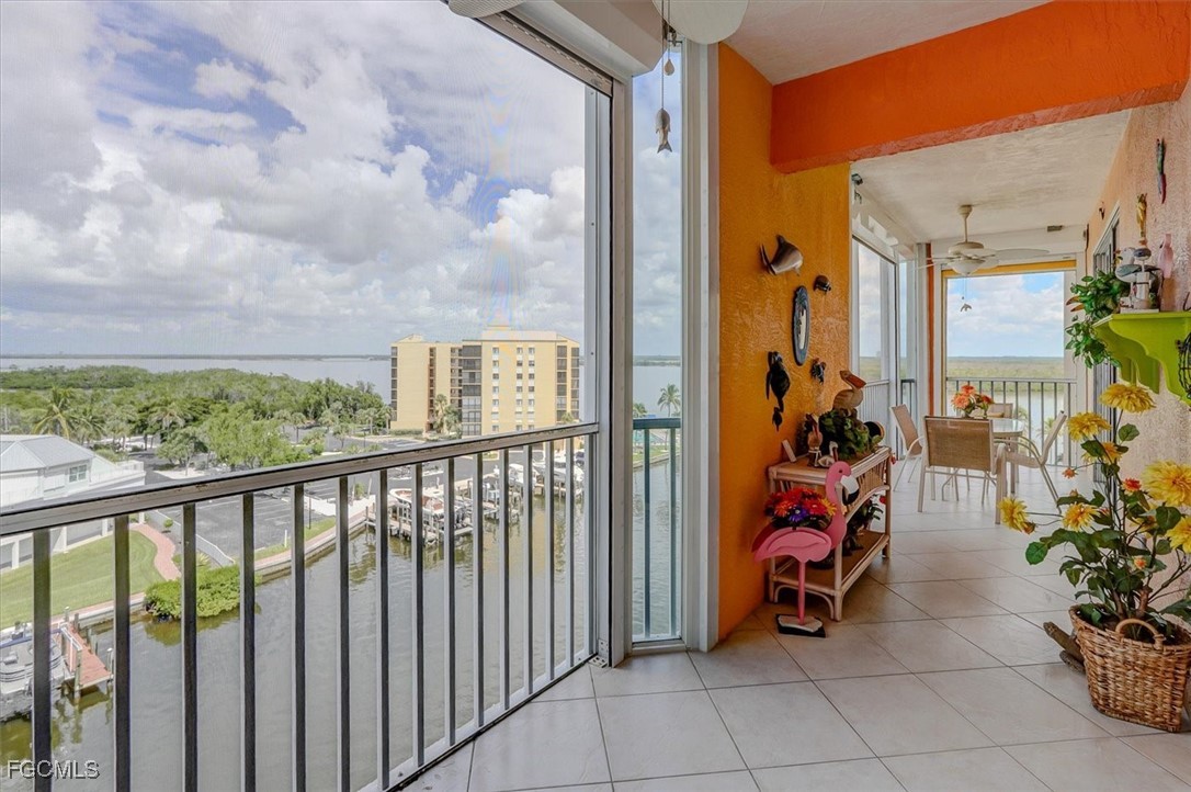 2 Bed Waterfront Home for Sale in Casa Marina, FL, $595,000 — photo 5