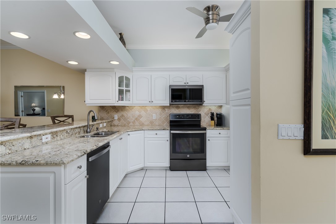 2 Bed Waterfront Home for Sale in Naples, FL, $400,000 — photo 5