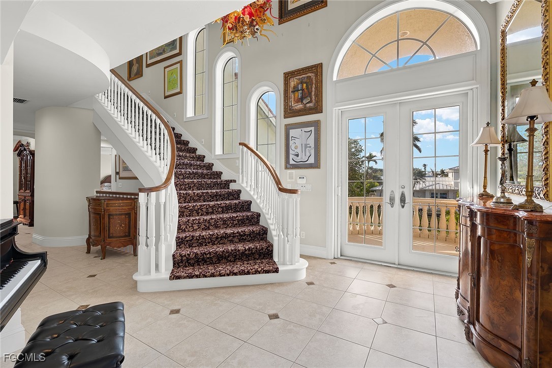 4 Bed Pool Home for Sale in Sanibel Estates, photo 5
