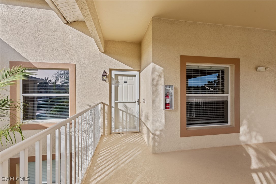 2 Bed Waterfront Home for Sale in Stoneybrook, FL — photo 5
