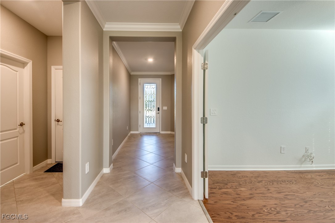 3 Bed SingleFamilyResidence for Sale in Estero, FL, $499,900 — photo 5
