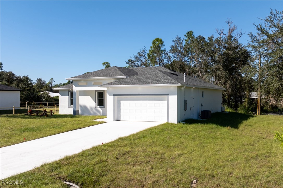 4 Bed SingleFamilyResidence for Sale in Lehigh Acres, photo 5