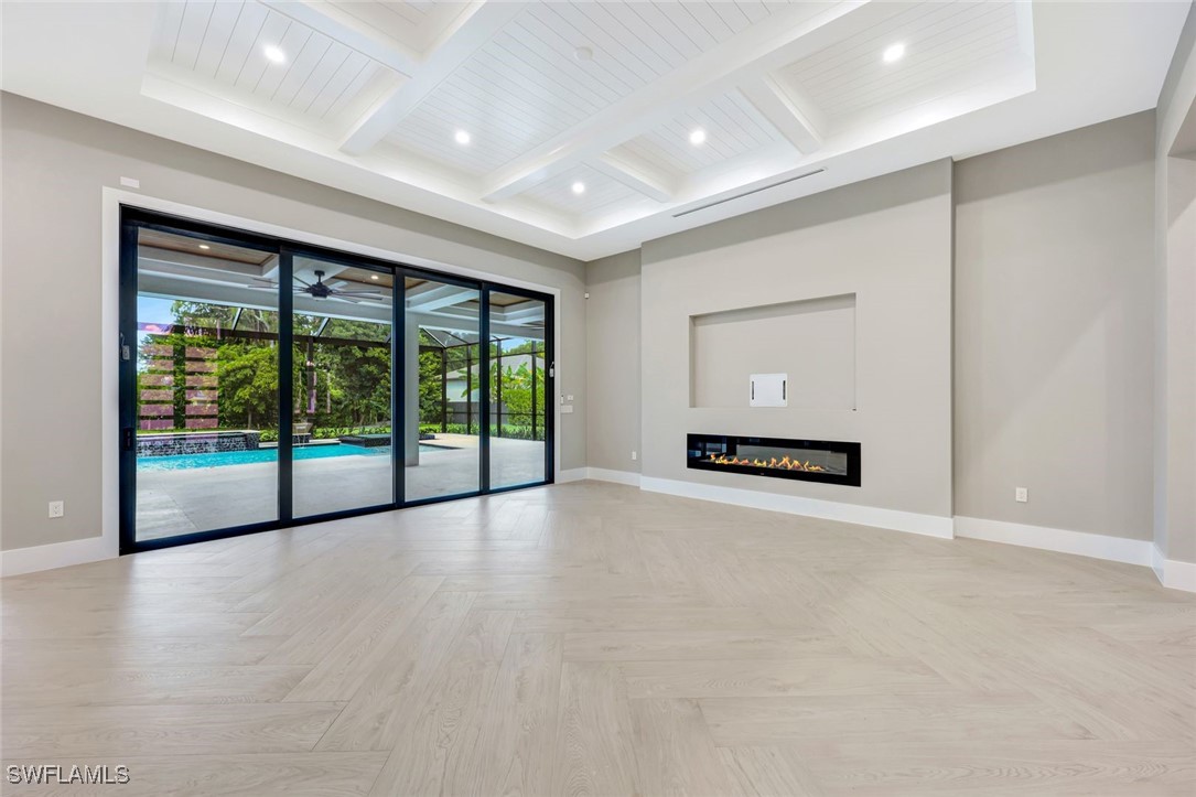 5 Bed Pool Home for Sale in Four Seasons, photo 5