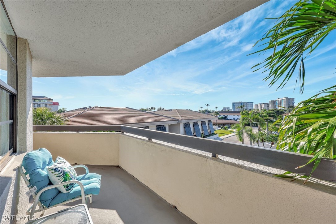 2 Bed Condominium for Sale in South Seas, FL, $525,000 — photo 5