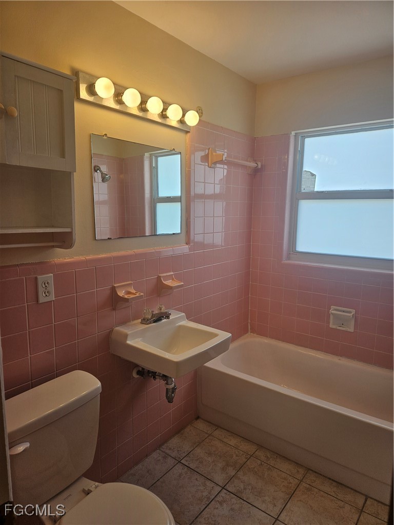 1 Bed Condominium for Sale in Ben Mar Condo, FL, $105,000 — photo 5