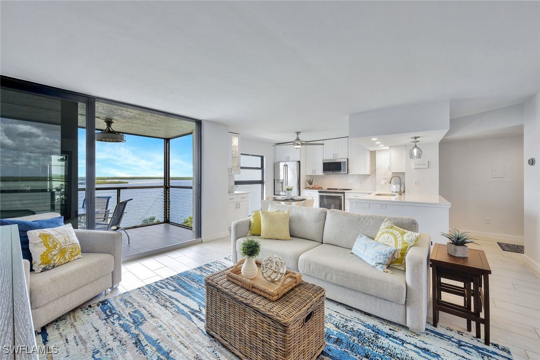 1 Bed Waterfront Home for Sale in Marco Island, FL, $549,900 — photo 5