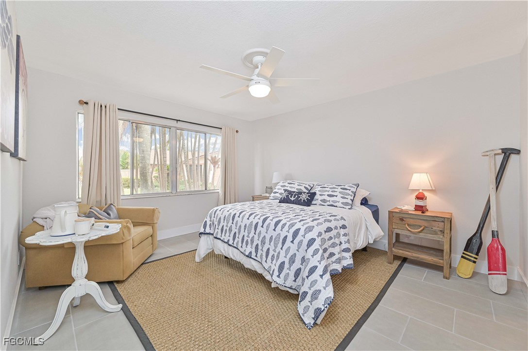 2 Bed SingleFamilyResidence for Sale in Royal Woods, photo 5