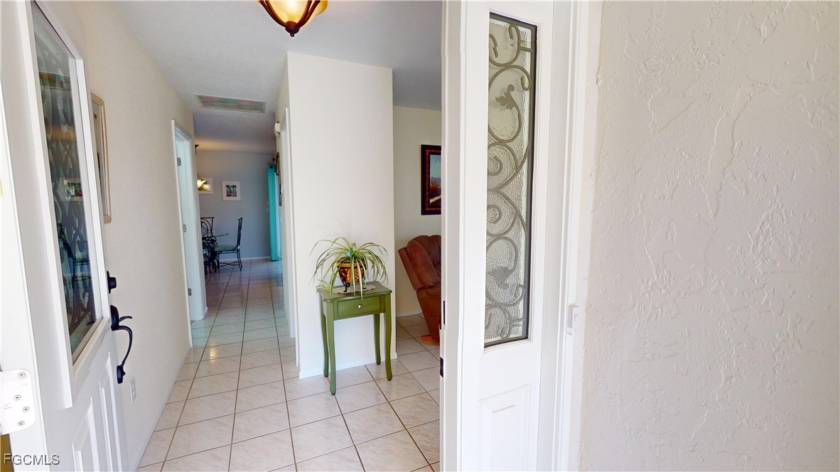 3 Bed Pool Home for Sale in Burnt Store Isles, photo 5