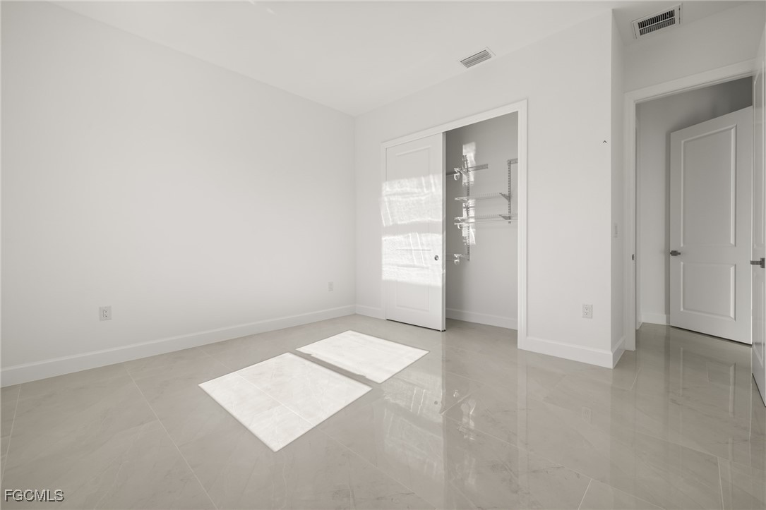 3 Bed Waterfront Home for Sale in Fort Myers, FL — photo 5