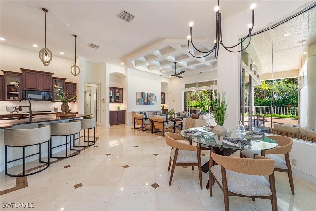 6 Bed Pool Home for Sale in Colliers Reserve, photo 5