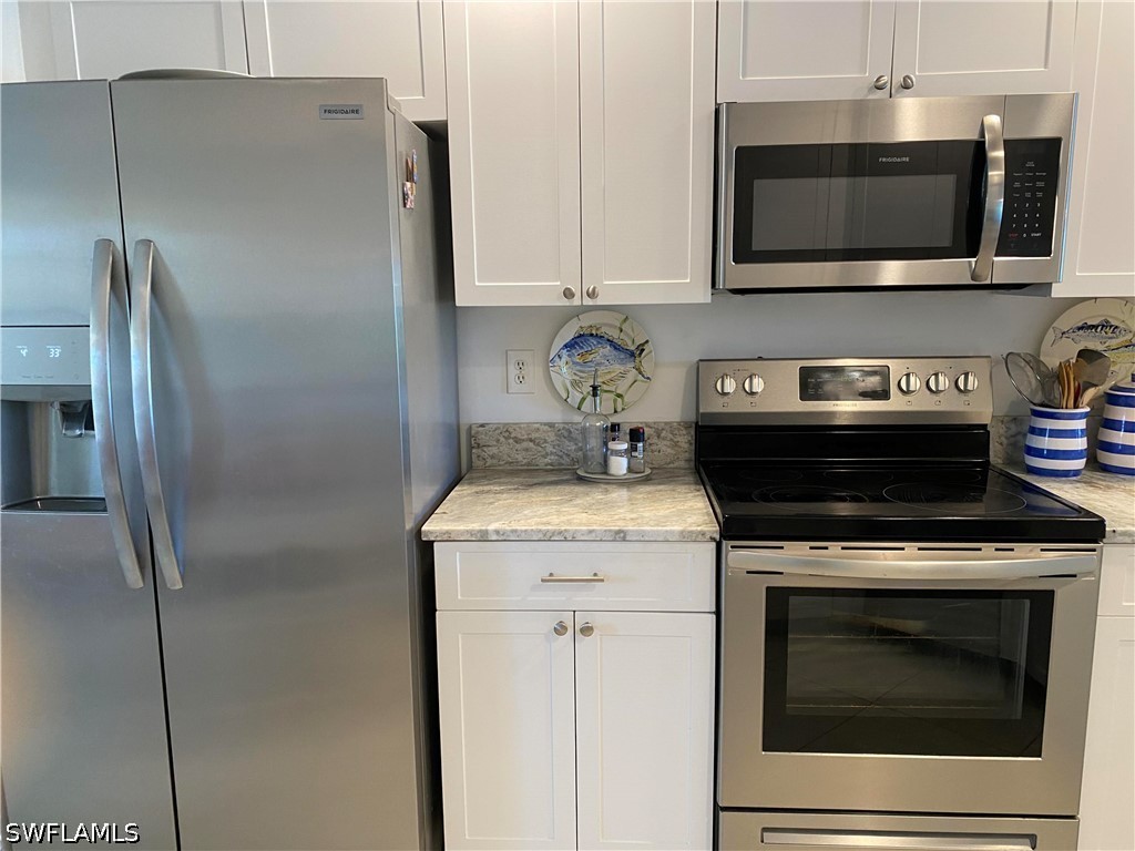 2 Bed Waterfront Home for Sale in Sawgrass Point, photo 5