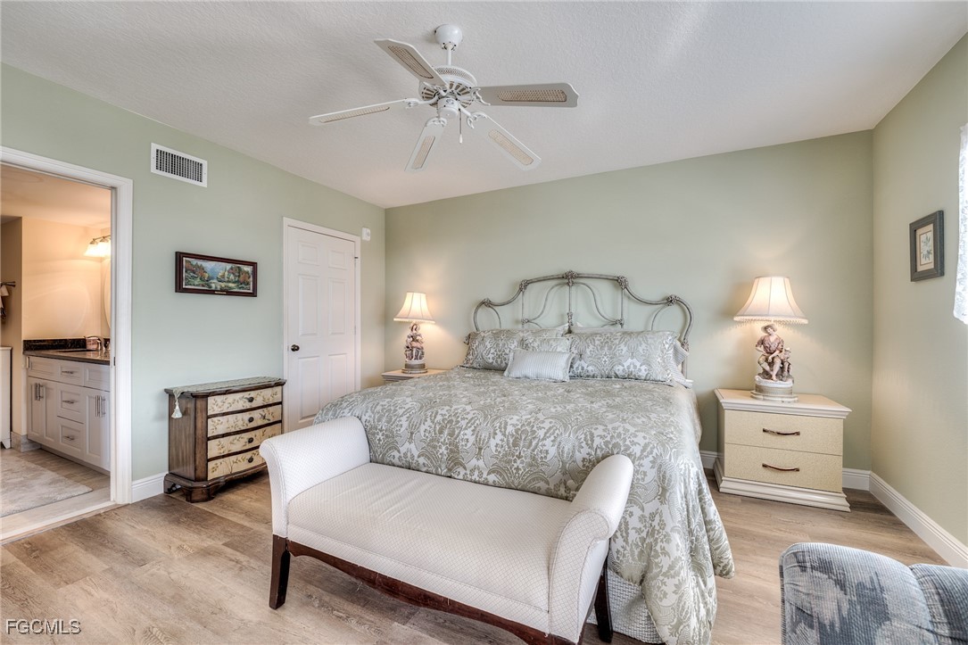3 Bed Waterfront Home for Sale in Hibiscus Pointe, FL — photo 5