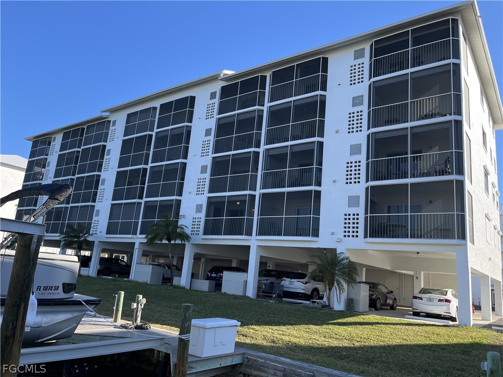 2 Bed Waterfront Home for Sale in Fort Myers Beach, FL — photo 5