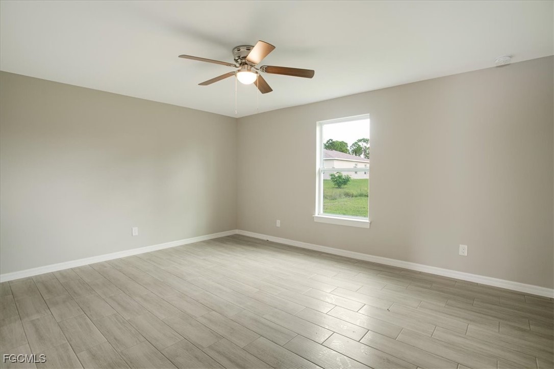 4 Bed SingleFamilyResidence for Sale in Lehigh Acres, FL — photo 5