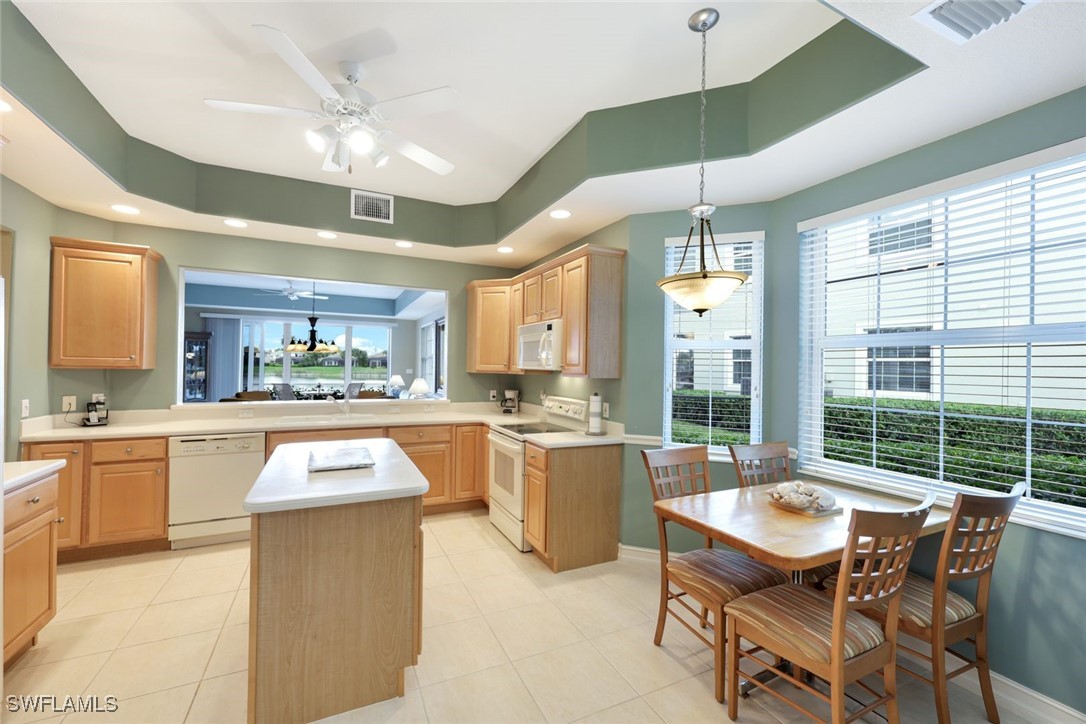 3 Bed Waterfront Home for Sale in Trophy Club, FL, $565,000 — photo 5