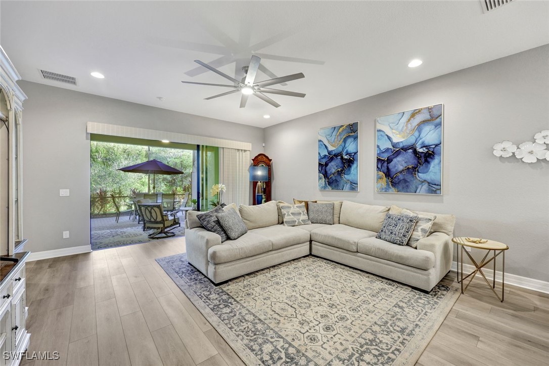 3 Bed Attached for Sale in Marina Bay, FL, $429,000 — photo 5