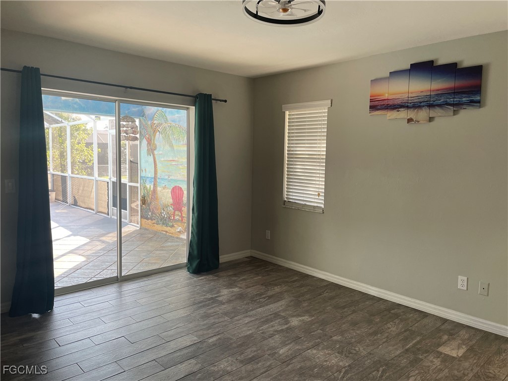 3 Bed Pool Home for Sale in Cape Coral, photo 5