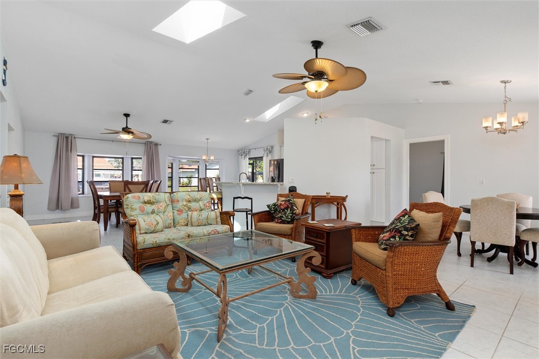 3 Bed Waterfront Home for Sale in Punta Gorda, photo 5