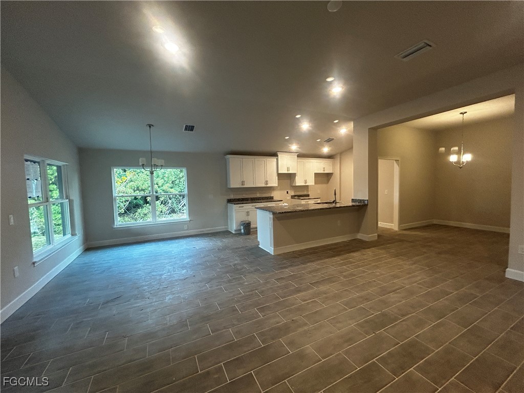 3 Bed SingleFamilyResidence for Sale in Port Charlotte, FL — photo 5