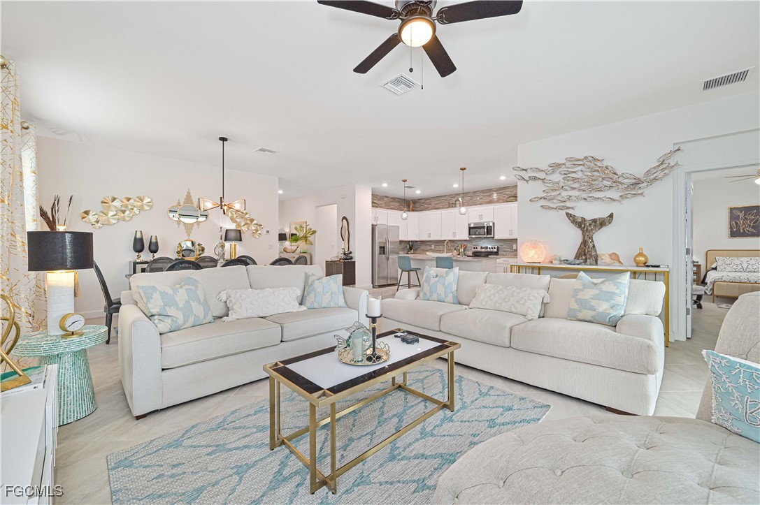 4 Bed Pool Home for Sale in Timber Creek, photo 5